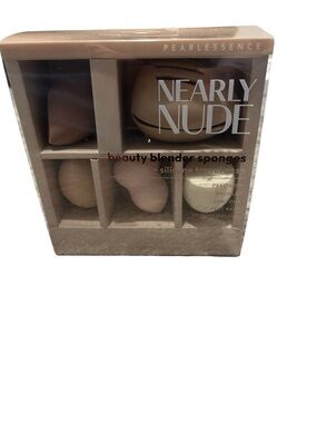 Nearly Nude Beauty Blender Sponge Set in Beige & Cream Tones